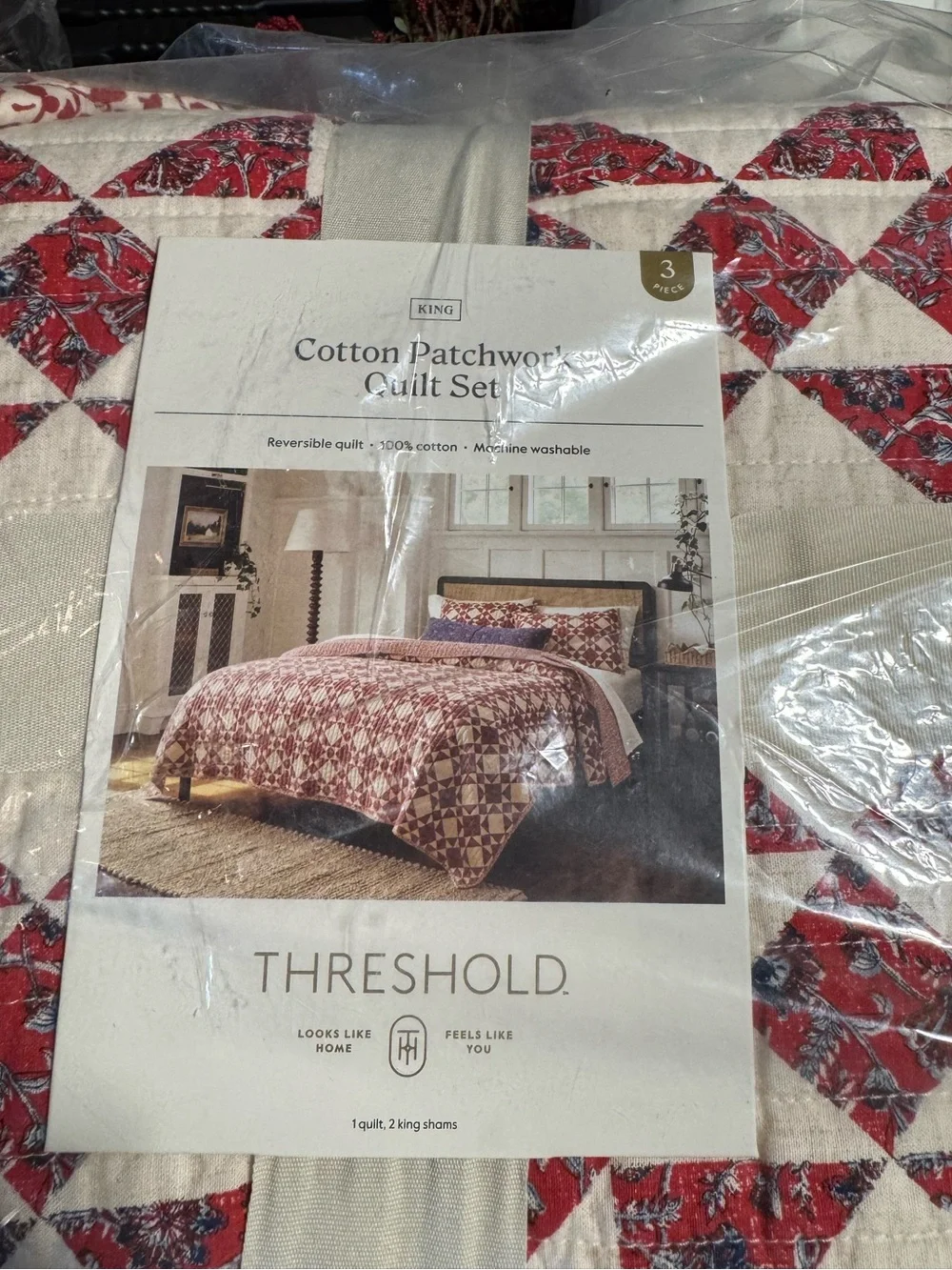 King Patchwork Quilt Set Red - Threshold